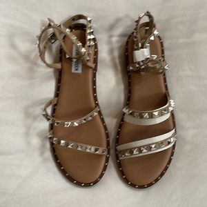 Steve Madden Studded Sandals Size 8 Brand New